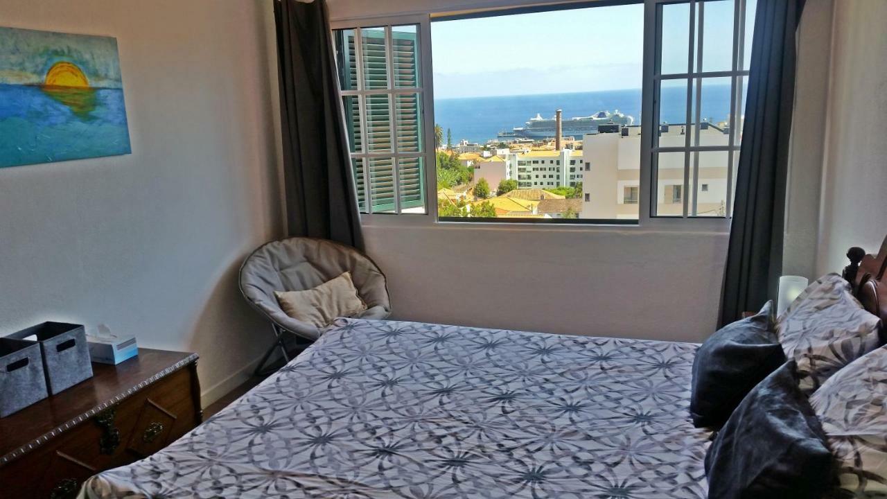 Top Floor With Balcony In Funchal Exteriér fotografie